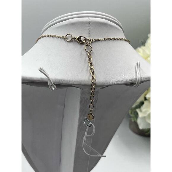 STELLA & DOT Gold Toned Chain Clear Quartz obelisk Amulet Pendant Necklace - Picture 8 of 14